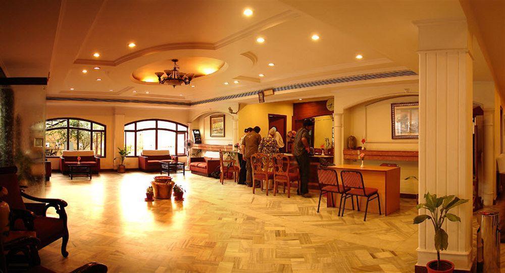 Hotel Meghalaya 비사카파트남 외부 사진